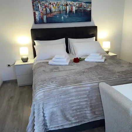 Gasthuis Marija 3*